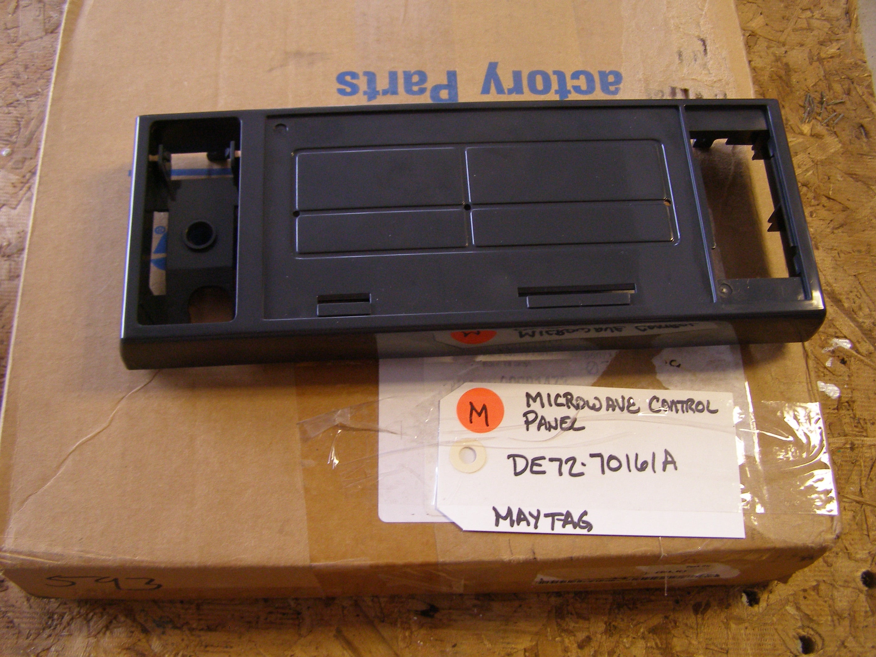 MAYTAG MICROWAVE DE72-70161A Panel, Control (blk) NEW IN BOX MAYTAG MICROWAVE DE72-70161A Panel, Control (blk) NEW IN BOX